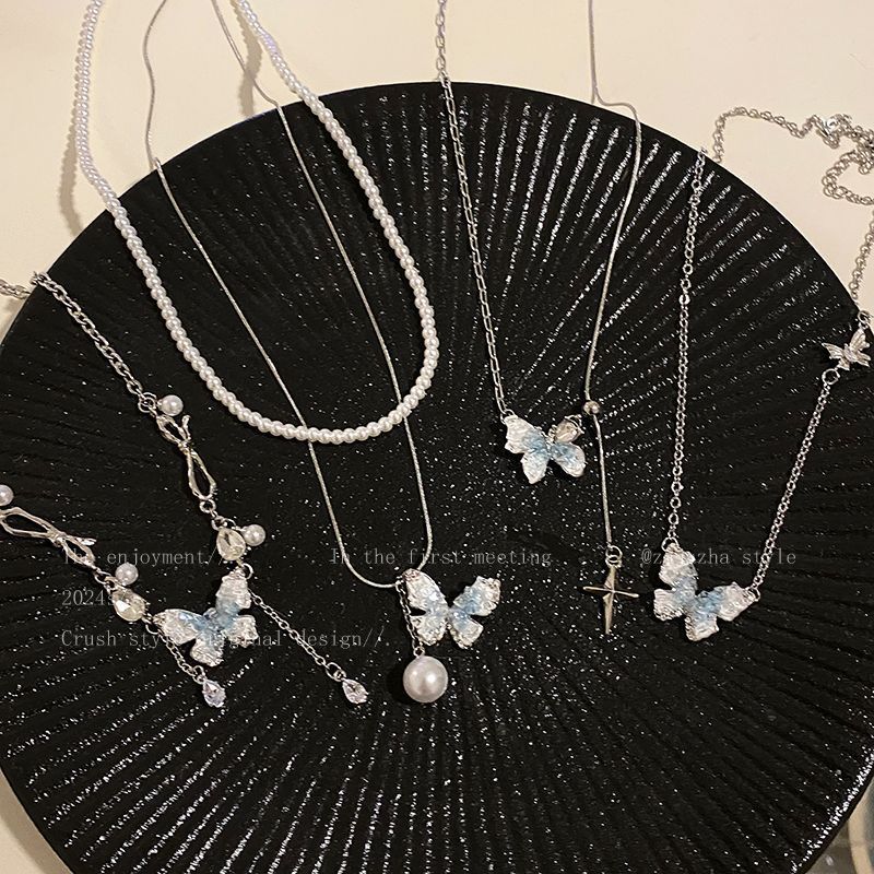 Butterfly tassel necklace women's pearl light luxury necklace high-end gradient collarbone chain niche sweet and cool temperament collar